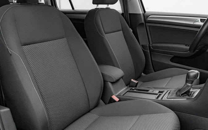Volkswagen Golf cena 69900 przebieg: 60098, rok produkcji 2019 z Annopol małe 667